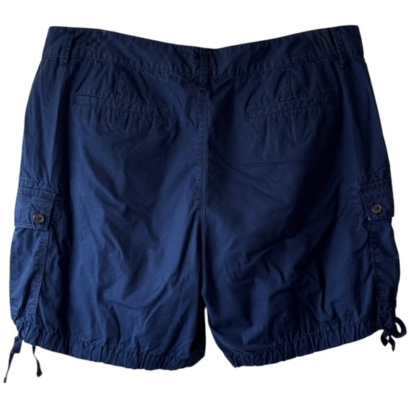 Lauren Jeans Co. Women's 100% Cotton Poplin Cargo Short Navy Blue - Picture 2 of 5